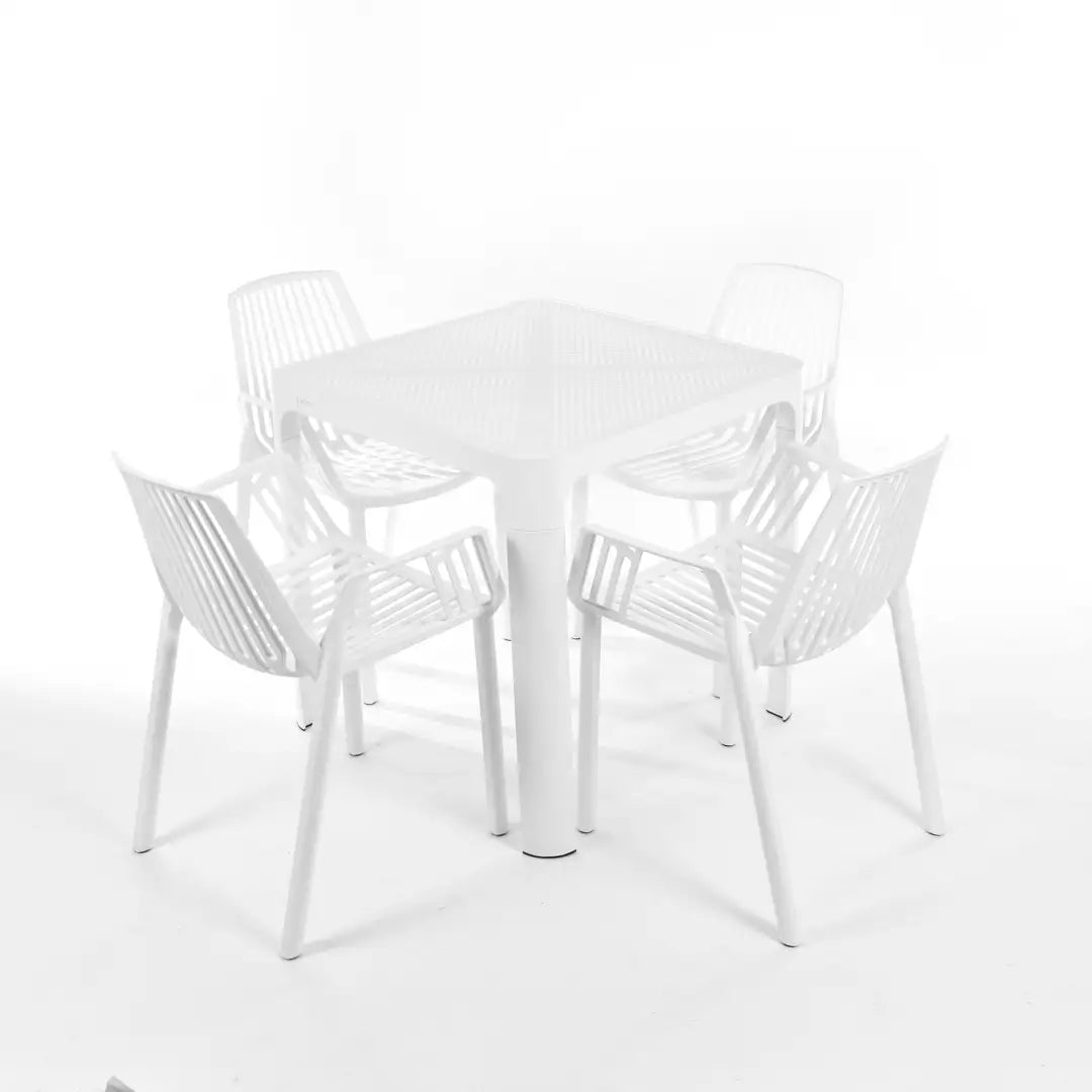 Line Set 2 (4 Line Chairs + 1 Dot Standard Table)