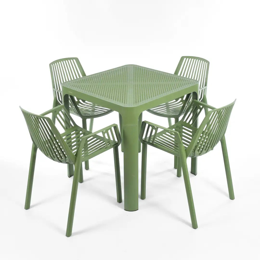 Line Set 2 (4 Line Chairs + 1 Dot Standard Table)