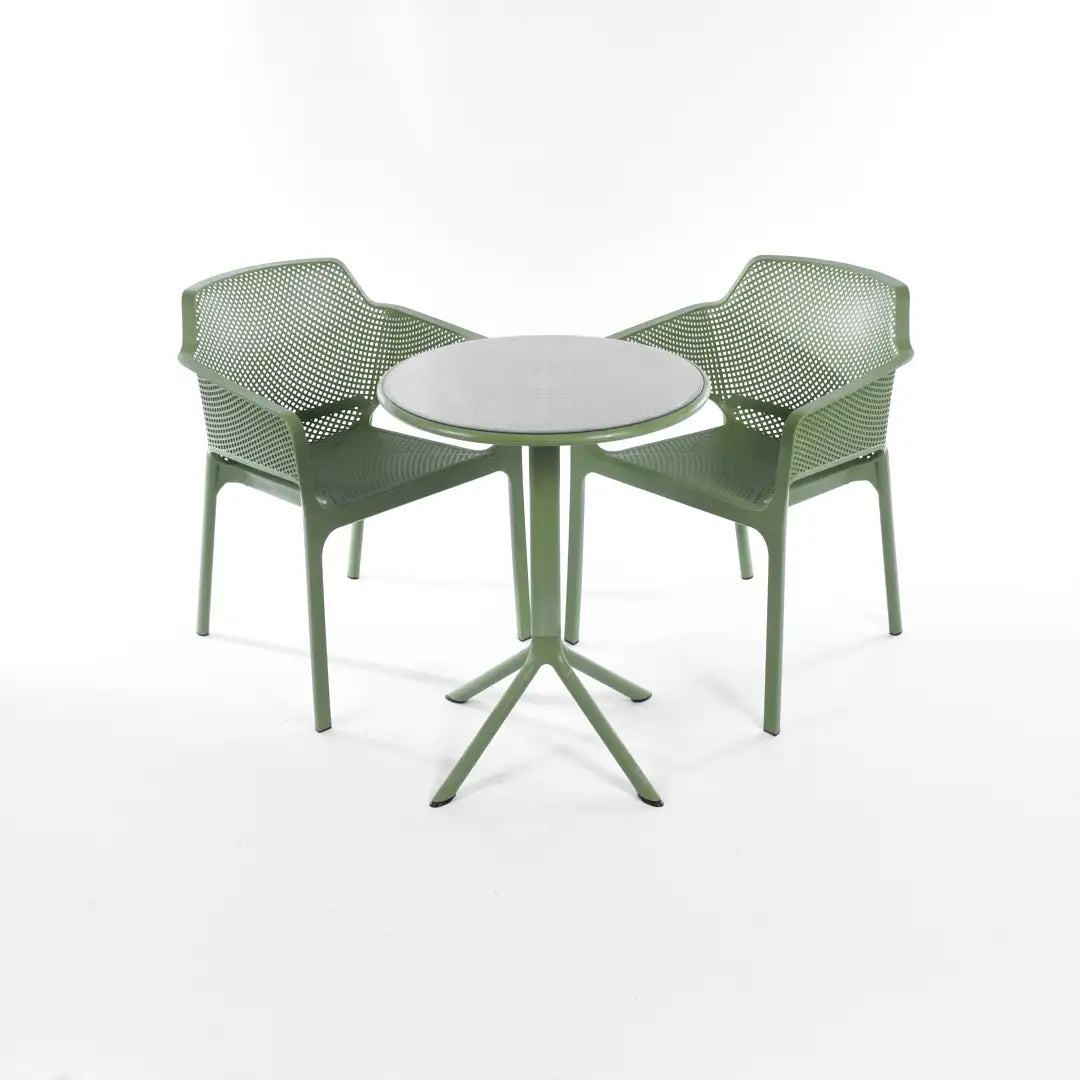 Dot Set 4 (2 Dot Chairs + 1 Dot Round Table 60)