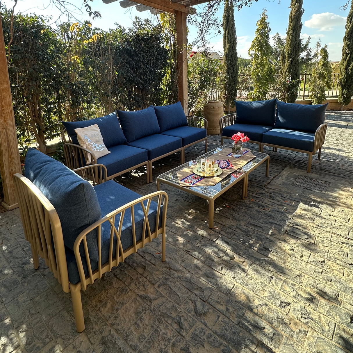 Traverse Set (Traverse 3 Seaters Sofa + Traverse 2 Seaters Sofa + Armchair + 2 Tables)