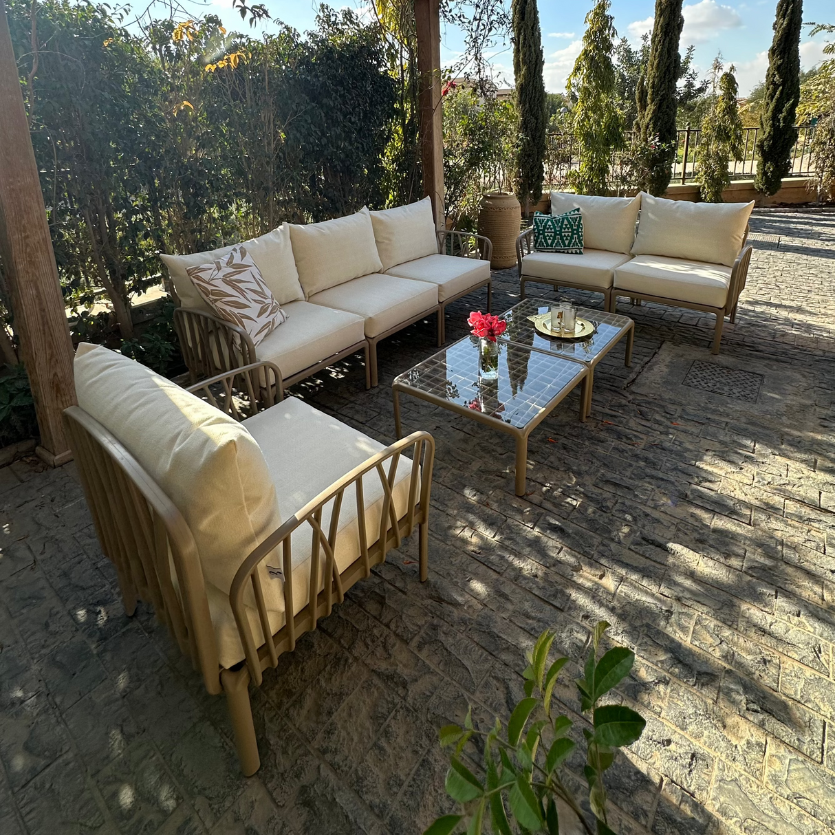 Traverse Set (Traverse 3 Seaters Sofa + Traverse 2 Seaters Sofa + Armchair + 2 Tables)