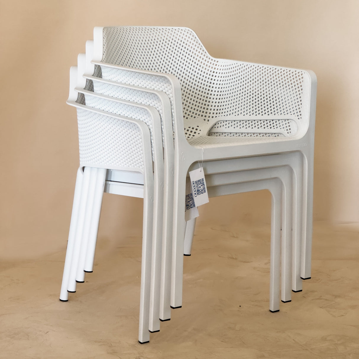 4 White Dot Chairs for Outdoor Furniture – Modern plastic chair that complements outdoor furniture sets