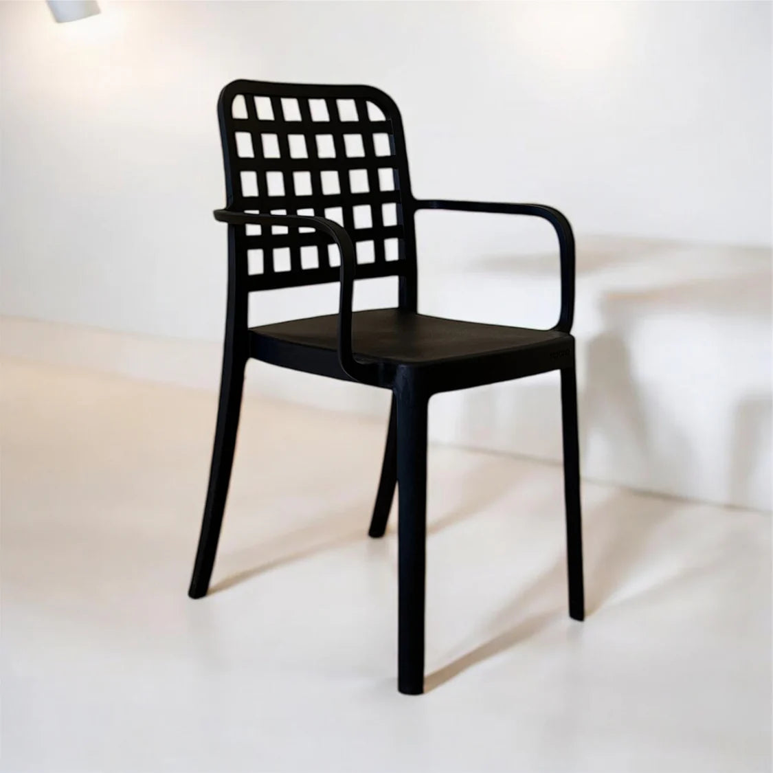 Black Flexi-Square Armchair for Outdoor Furniture – Comfortable plastic chair designed for garden and patio seating