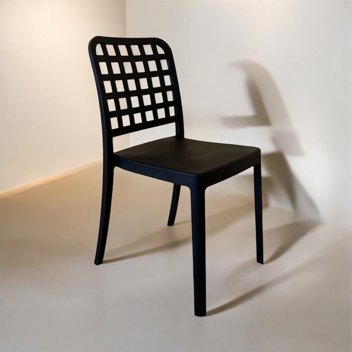 Black Flexi-Square Chair for Outdoor Furniture – Elegant plastic chair perfect for outdoor furniture sets