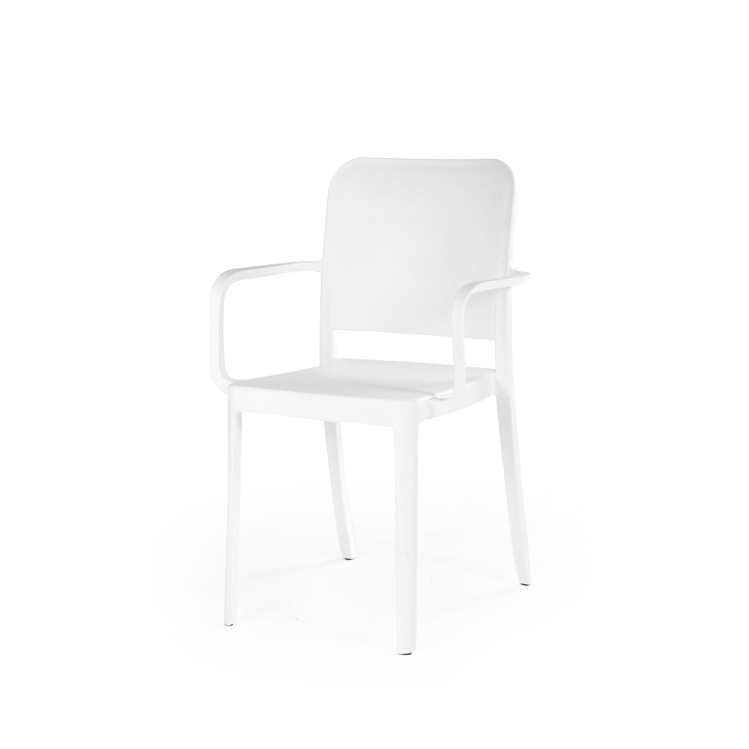 White Flexi-Plain Armchair for Outdoor Furniture – Practical plastic armchair perfect for outdoor use