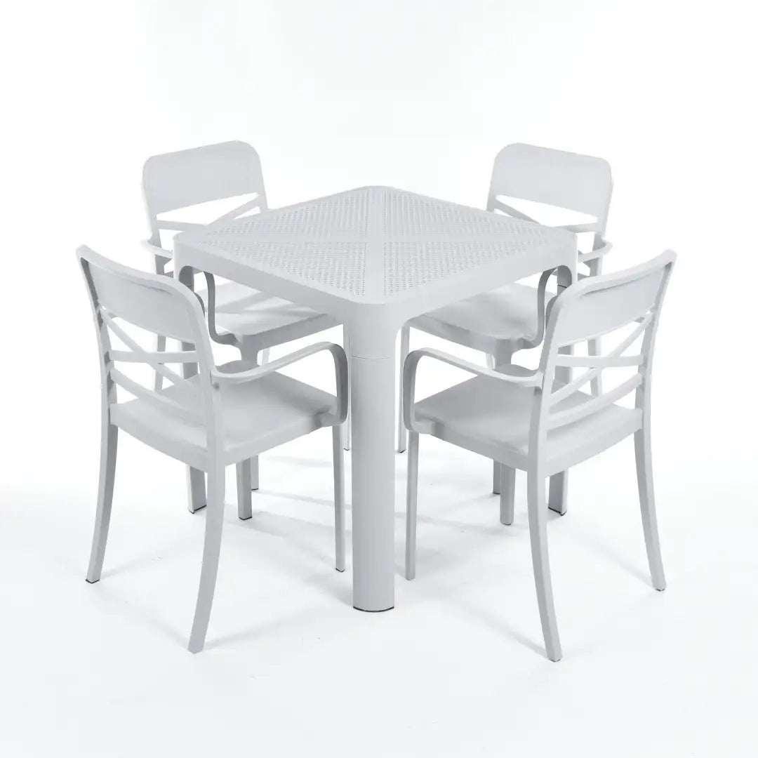 Flexi Armchair Set 2 (4 Flexi Armchairs + 1 Dot Standard Table)