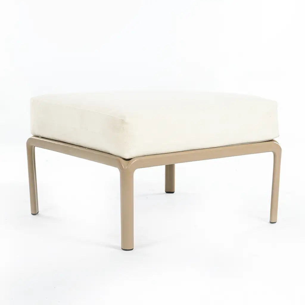 Traverse Pouf