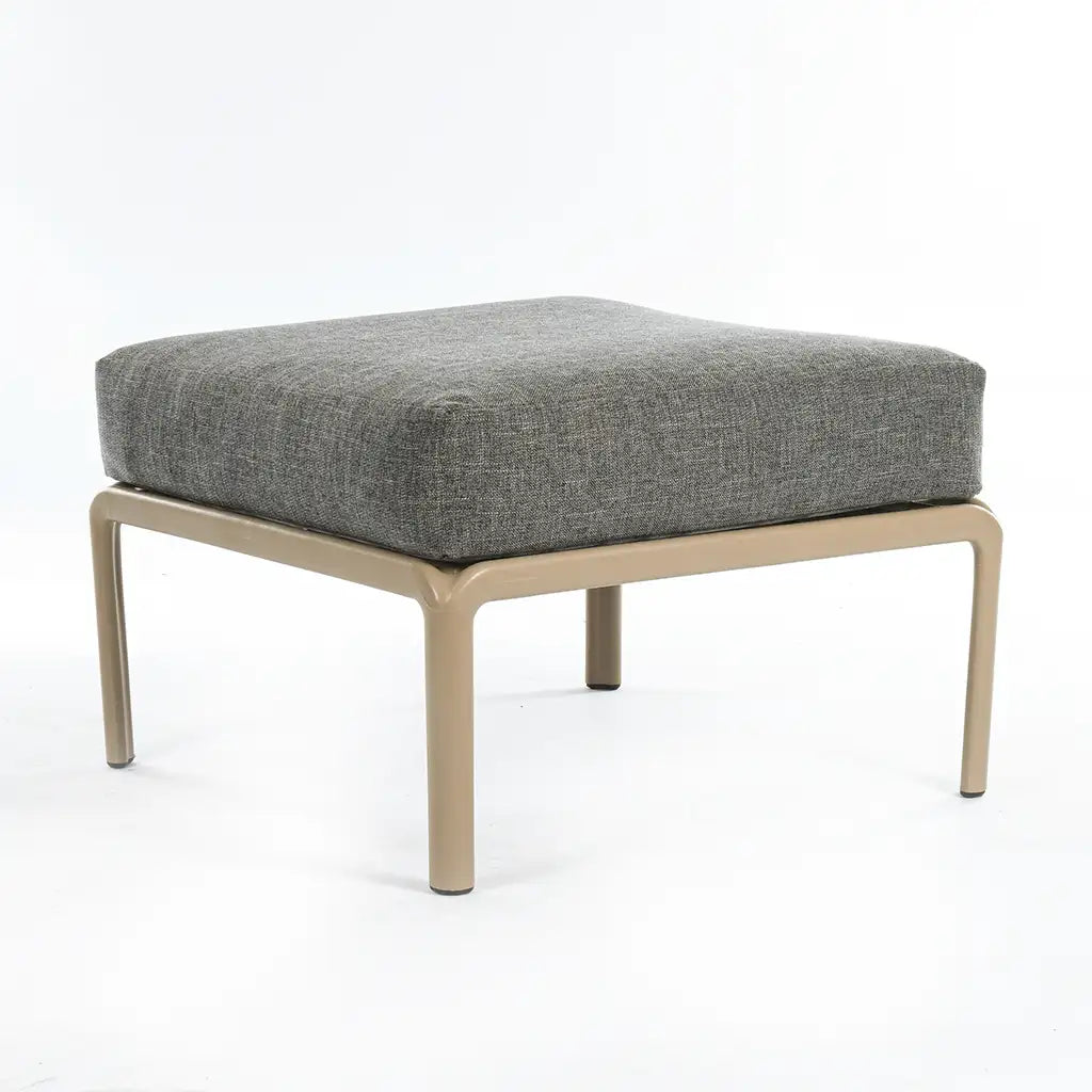 Traverse Pouf