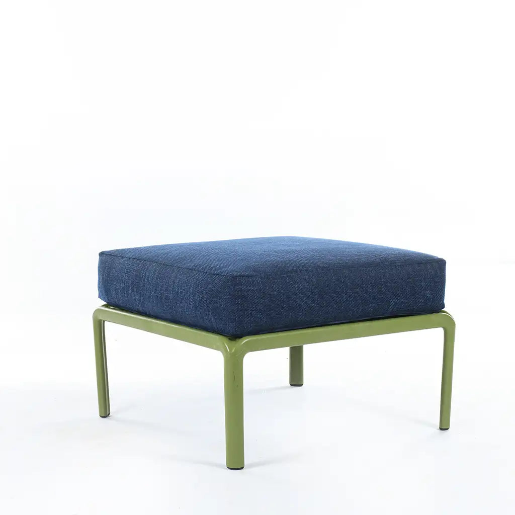 Traverse Pouf