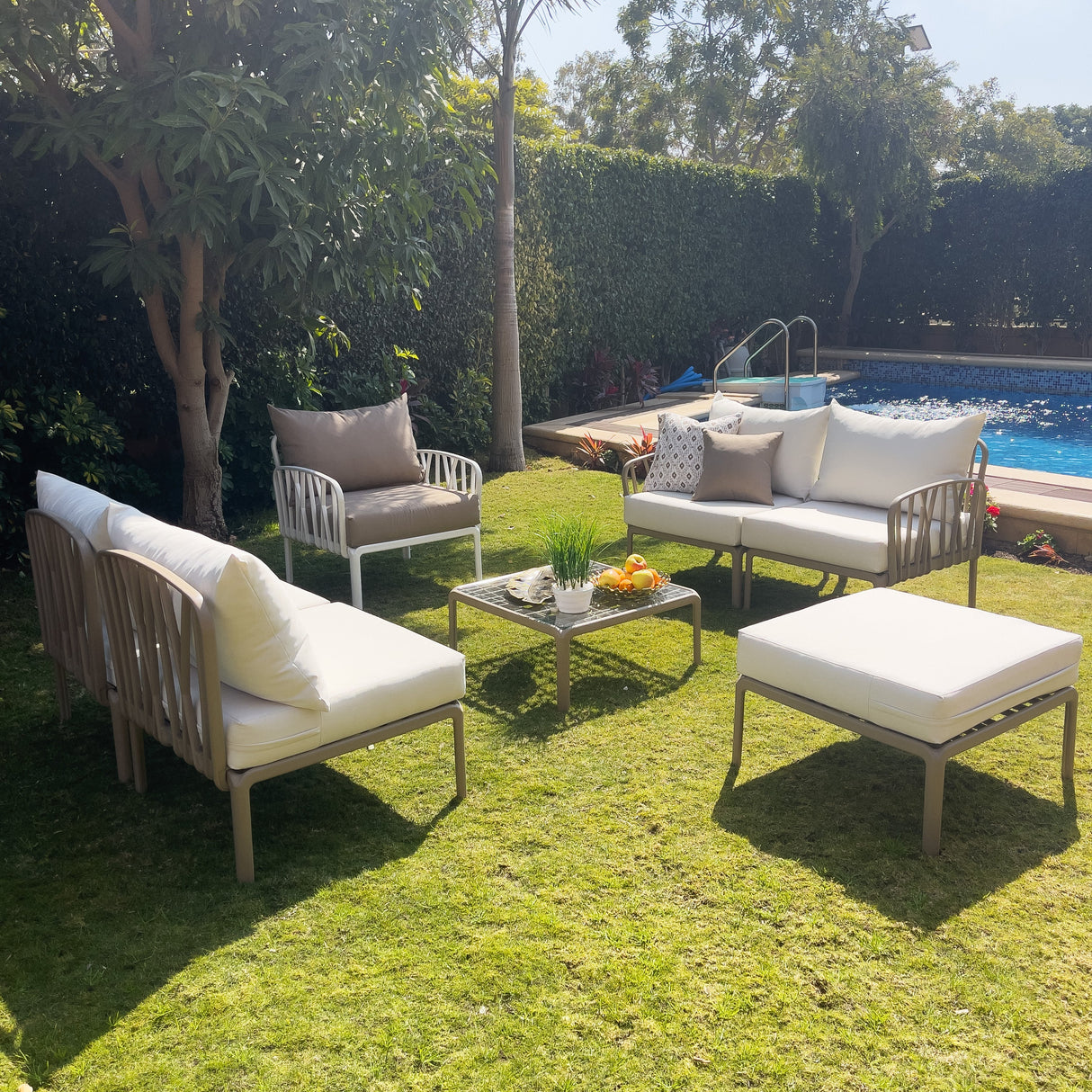 Traverse Two Seaters Sofa + 2 Seaters Sofa without Arm Rests + Chair + Pouf + Table for Outdoor Furniture – Complete outdoor set with two-seater sofas, chair, pouf, and table.