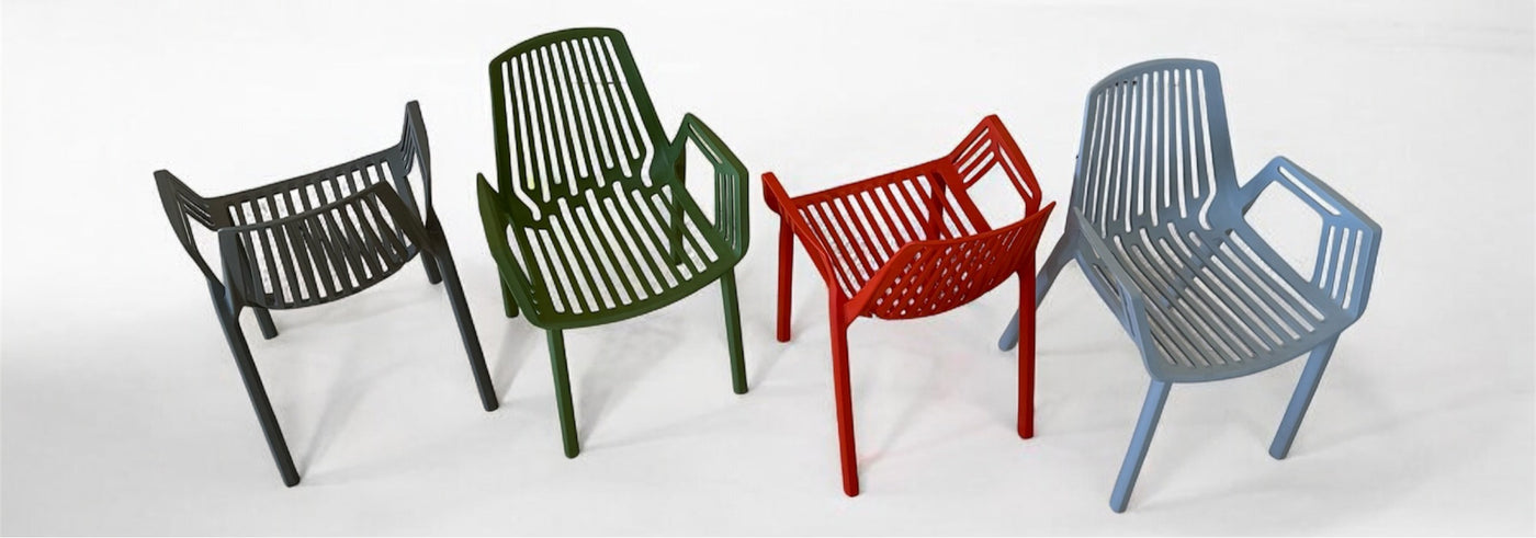 Line Chair for Outdoor Furniture – Practical and stylish plastic chair for your outdoor space