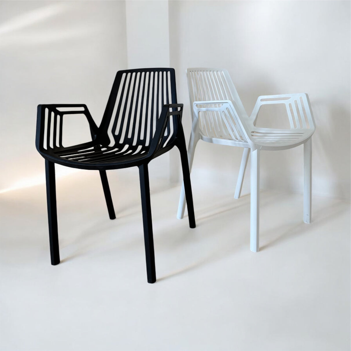 Line Chair for Outdoor Furniture – Comfortable plastic chair designed for patios and gardens