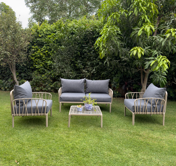Traverse Set (Two Seaters Sofa + Two Arm Chairs + Table) for Outdoor Furniture – Perfect outdoor set with a two-seater sofa, armchairs, and a table for your garden or patio.