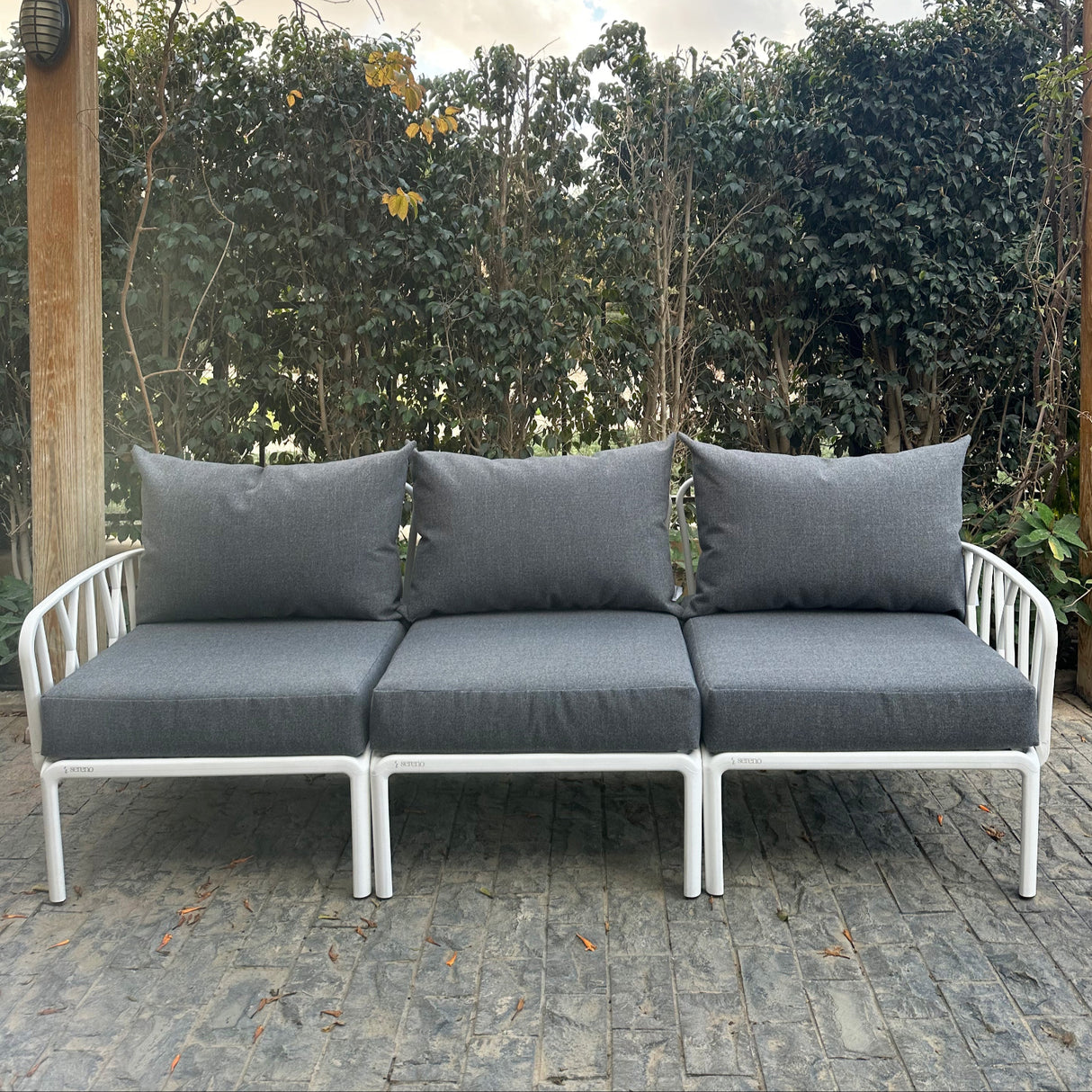 Traverse Three Seaters Sofa – Spacious and stylish outdoor seating