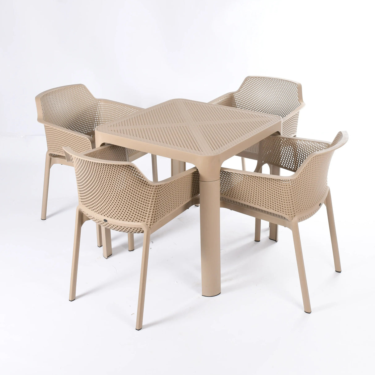 Dot Set 2 (4 Dot Chairs + 1 Dot Standard Table)