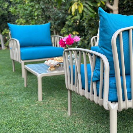 Traverse Set (Two Seaters Sofa + Two Arm Chairs + Table) for Outdoor Furniture – Complete outdoor set with sofa, two armchairs, and a table.